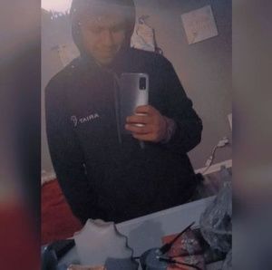 Meet your Posher, Daniel